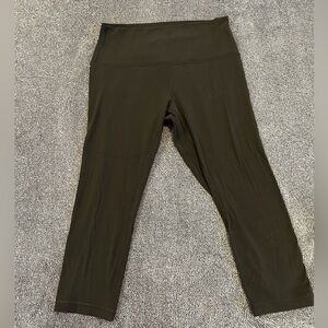 Lululemon Athletica cropped leggings, size 10